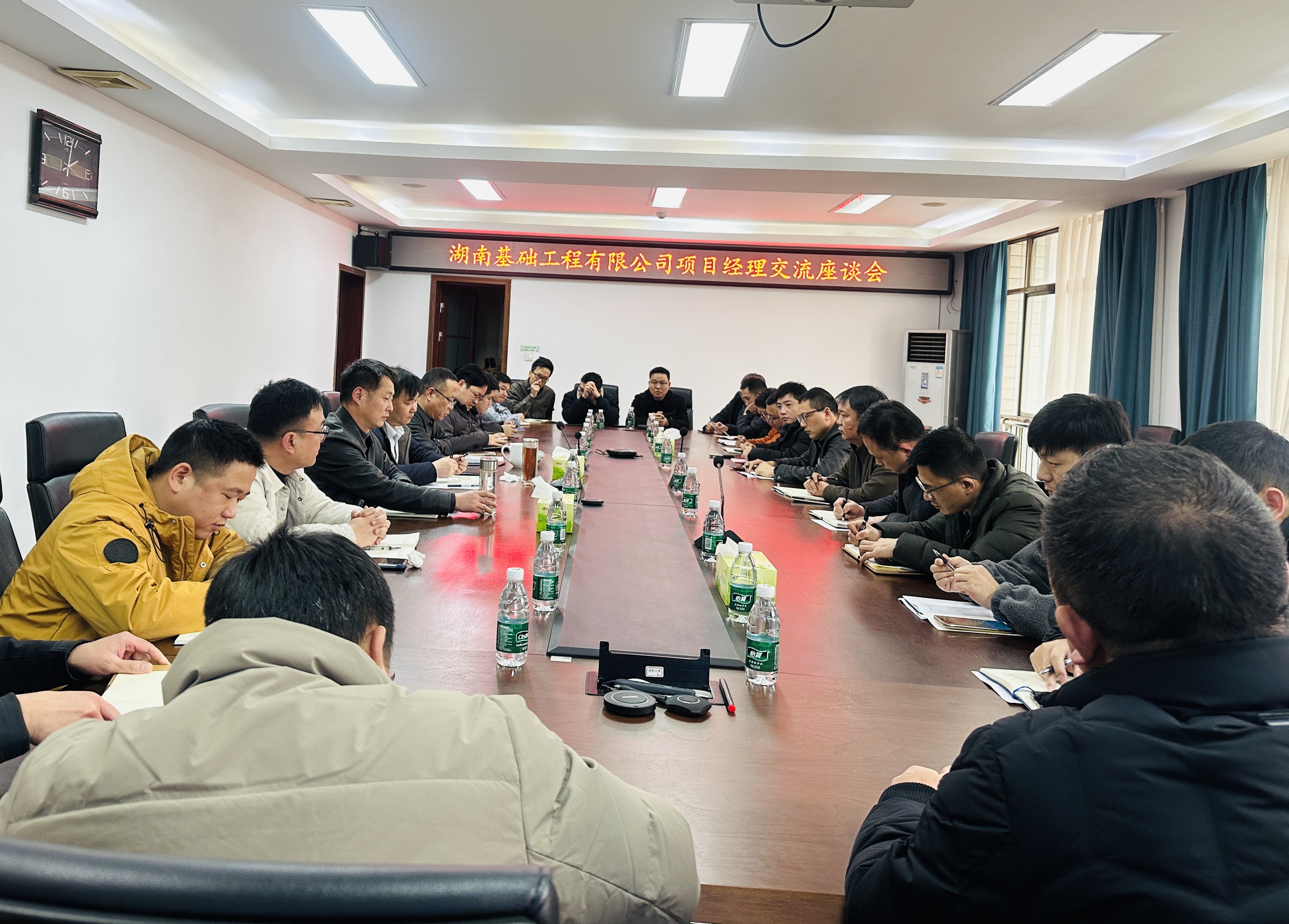 8d8b63302192c791c7f7f3ec05fb2c07.jpg 8d8b63302192c791c7f7f3ec05fb2c07.jpg